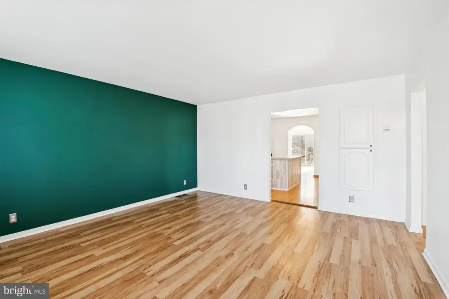 231 Riverview Ave, Dundalk, MD 21222 - Image #3