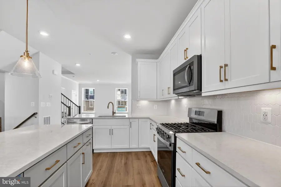 615 Barnehurst St, Middle River, MD 21220 - Image #3