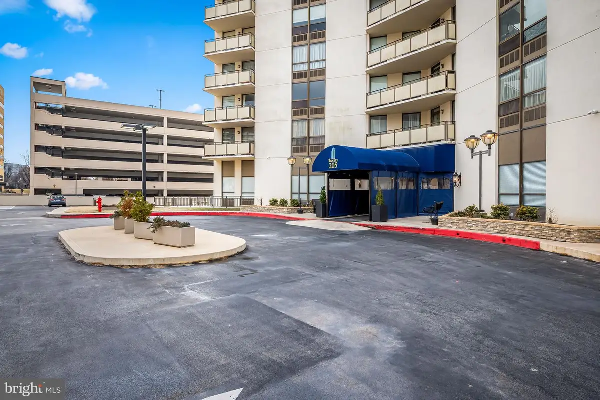 205 E Joppa Rd #1505, Towson, MD 21286 - Image #1