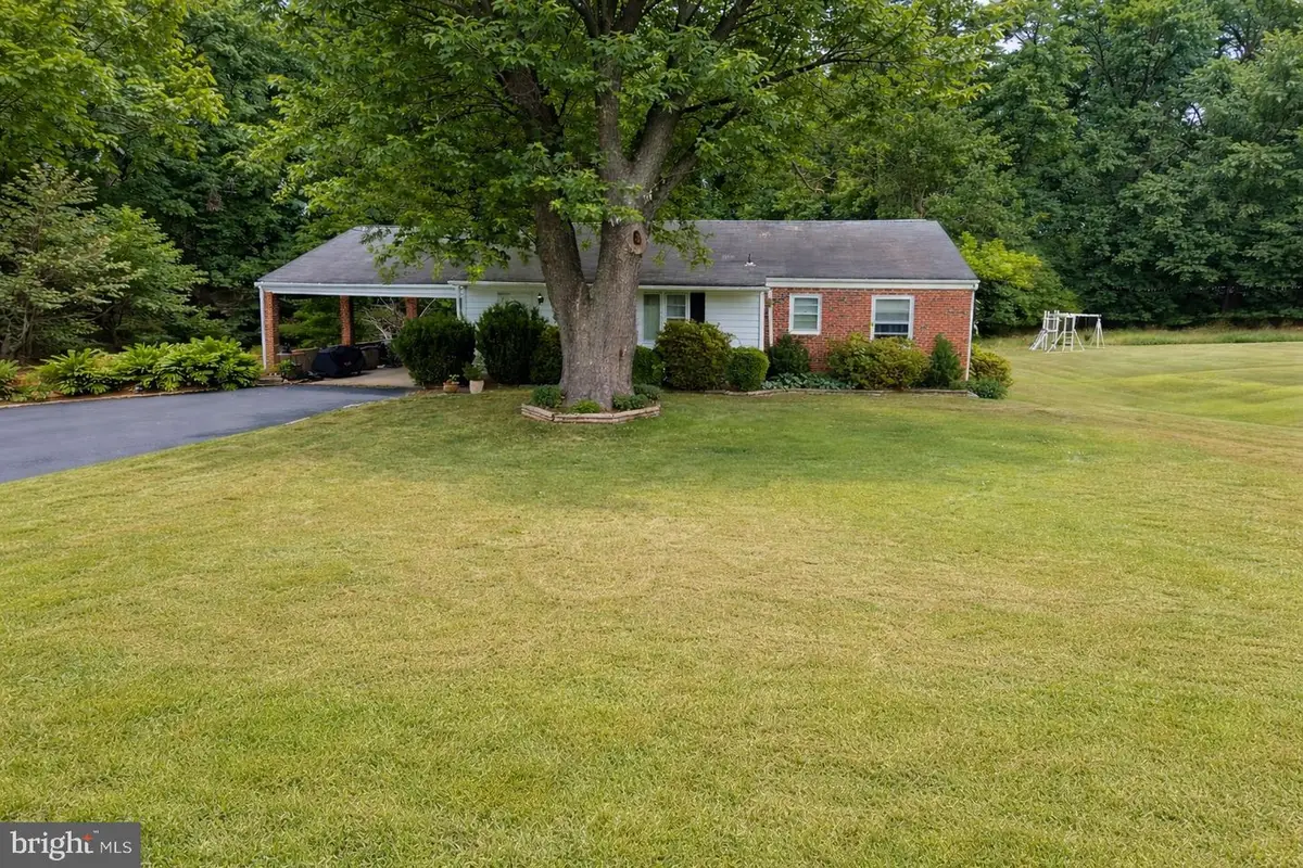 4006 Kahlston Rd, Baltimore, MD 21236 - Image #1