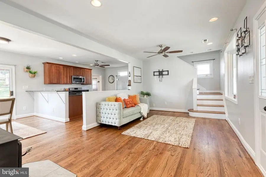 4 Holmes Ave, Catonsville, MD 21228 - Image #3