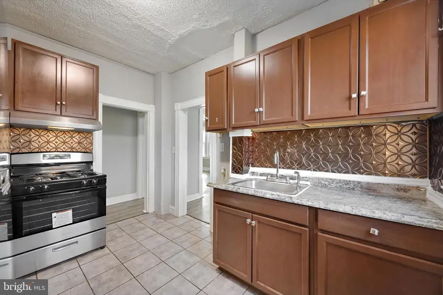 2619 Gwynndale Ave, Baltimore, MD 21207 - Image #2