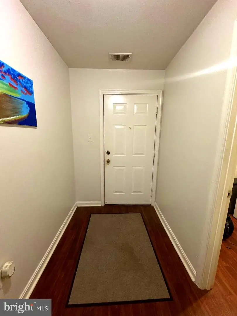 8801 Stone Ridge Cir #t-2, Baltimore, MD 21208 - Image #2