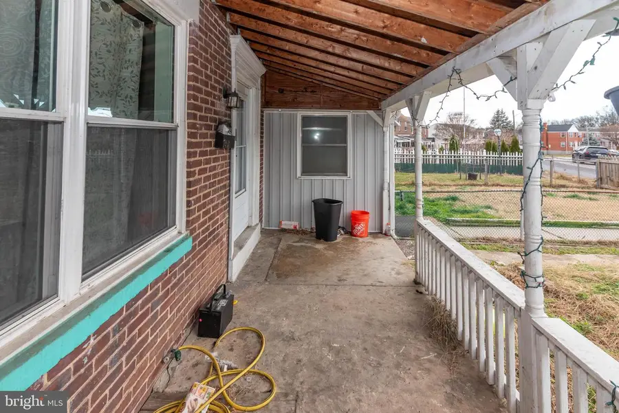 7483 Berkshire Rd, Baltimore, MD 21224 - Image #2