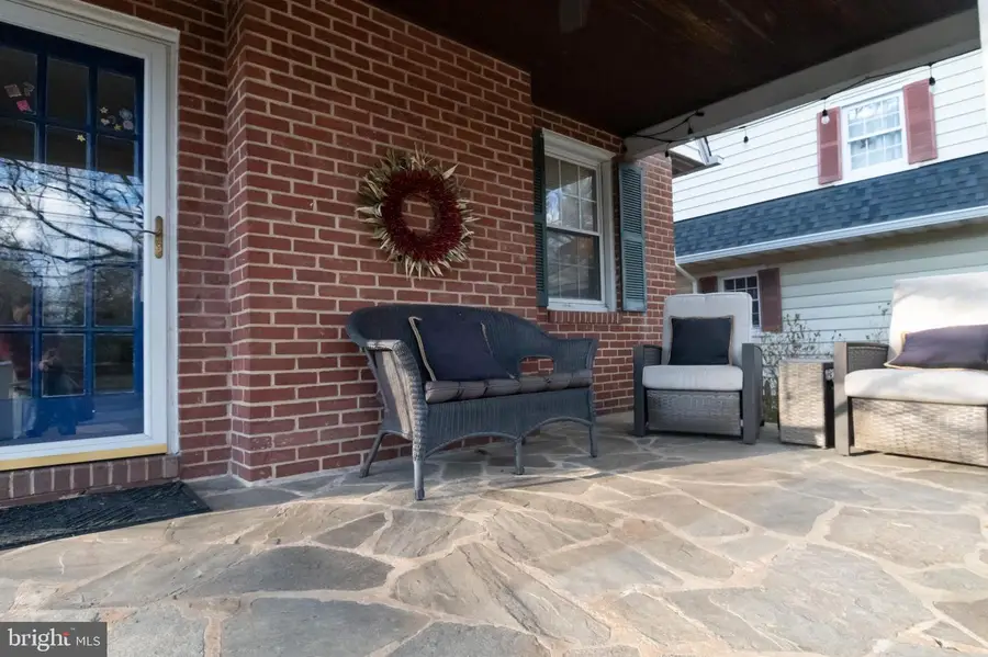 425 Woodbine Ave, Towson, MD 21204 - Image #3