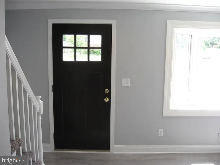 6121 Marglenn Ave, Baltimore, MD 21206 - Image #2