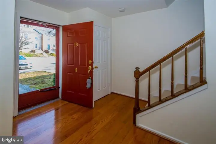 19 Spring Glen Ct, Cockeysville, MD 21030 - Image #3