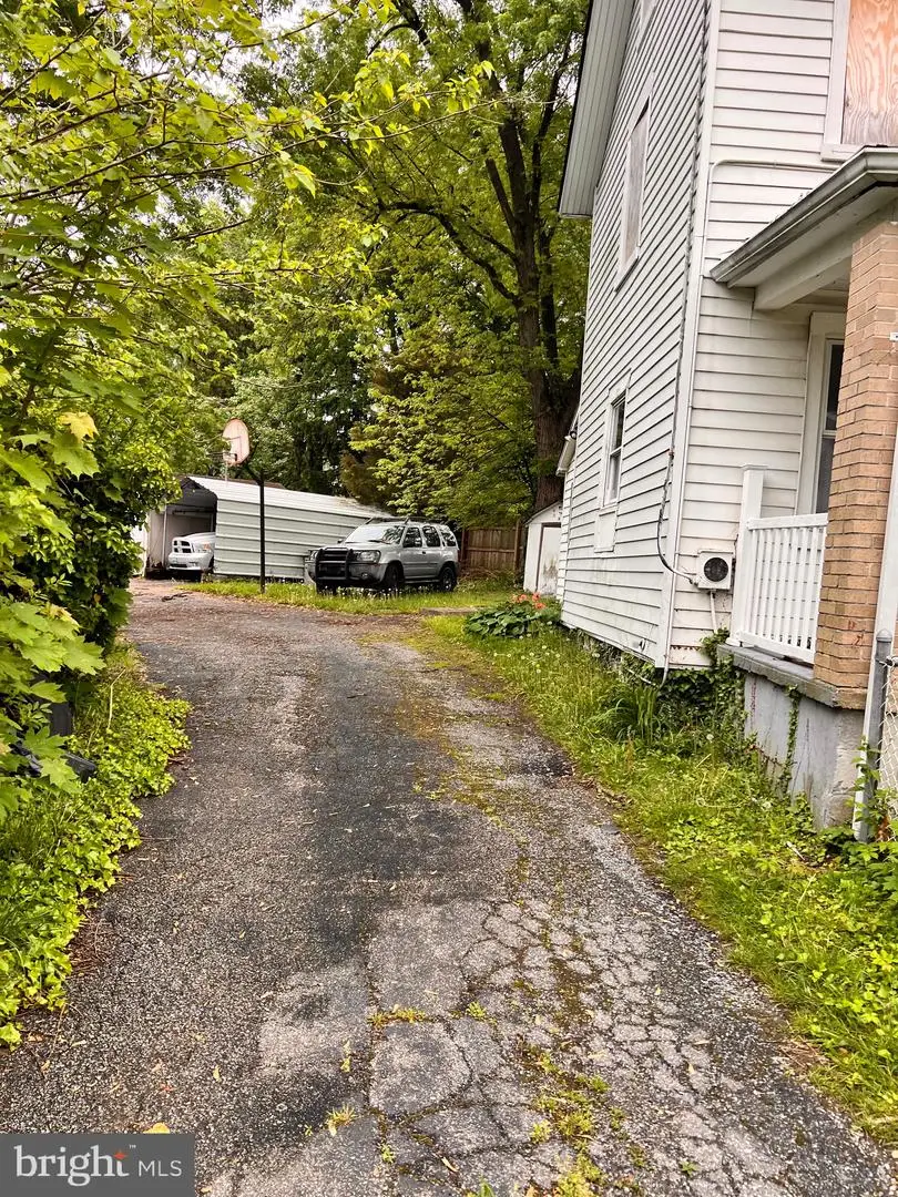 518 Ingleside Ave, Baltimore, MD 21228 - Image #2