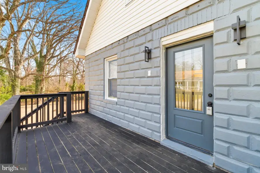 413 1st Ave, Baltimore, MD 21227 - Image #2