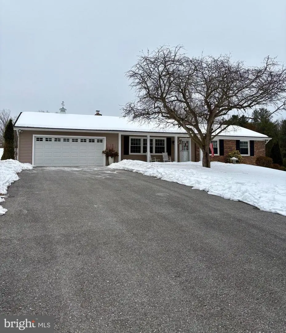 1809 Miller Rd, Cockeysville, MD 21030 - #1