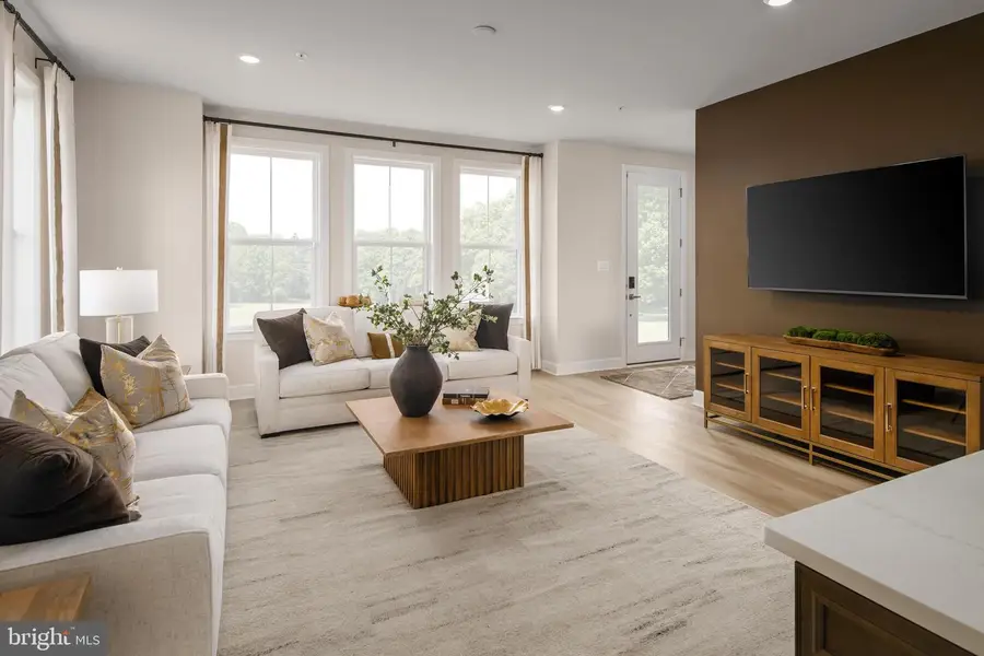 9321 Founders Ln, Perry Hall, MD 21128 - #2