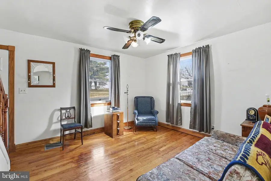 2115 Smith Ave, Baltimore, MD 21227 - Image #3