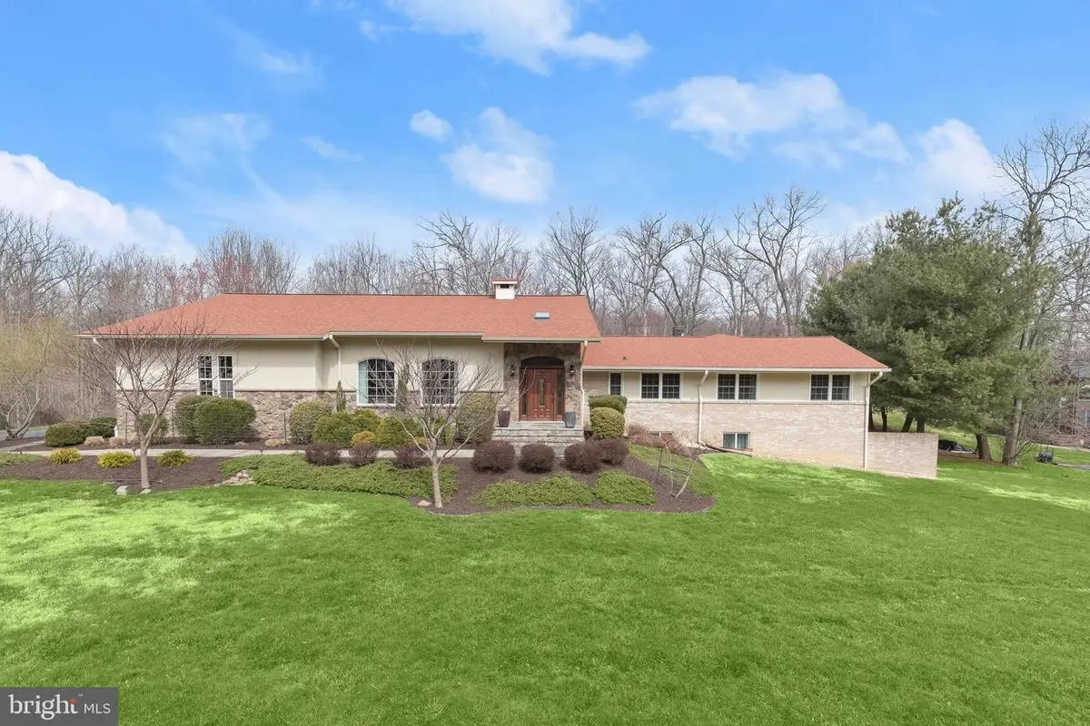 2312 Velvet Ridge Dr, Owings Mills, MD 21117 - #1