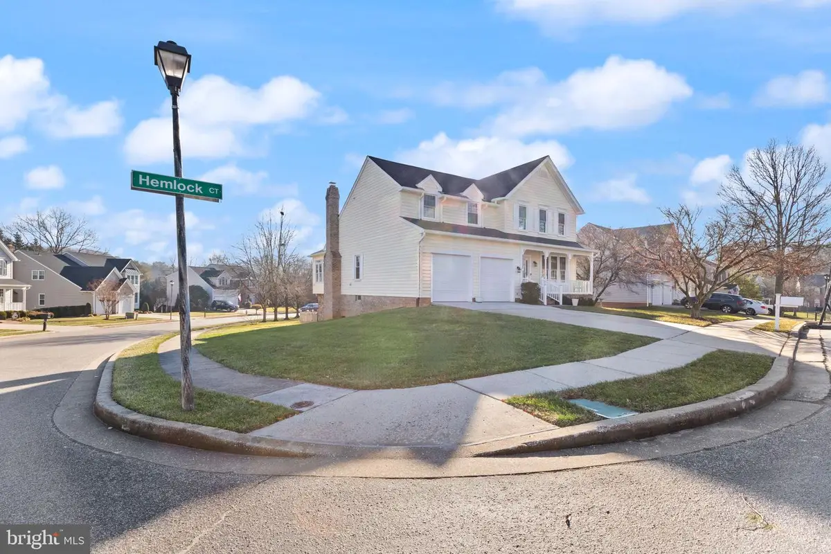 1 Hemlock Ct, Cockeysville, MD 21030 - Image #1