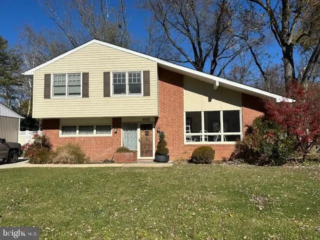 922 Beaverbank Cir, Towson, MD 21286 - Image #1