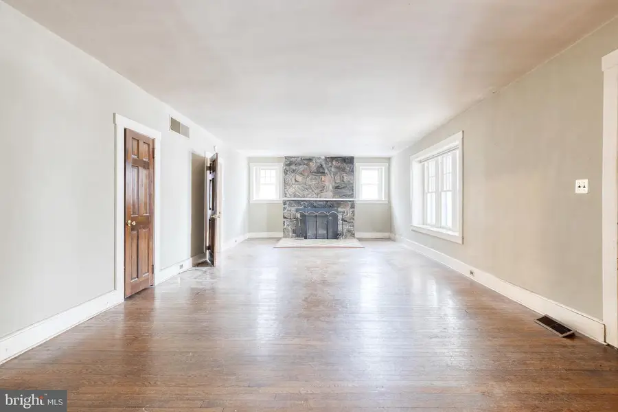 2004 Westchester Ave, Baltimore, MD 21228 - #2