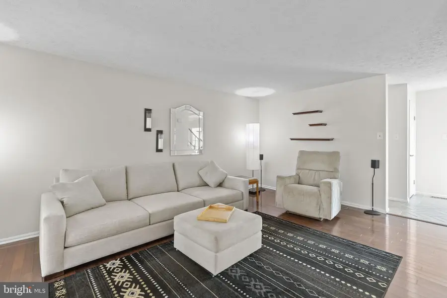 43 Yew Rd, Baltimore, MD 21221 - Image #3