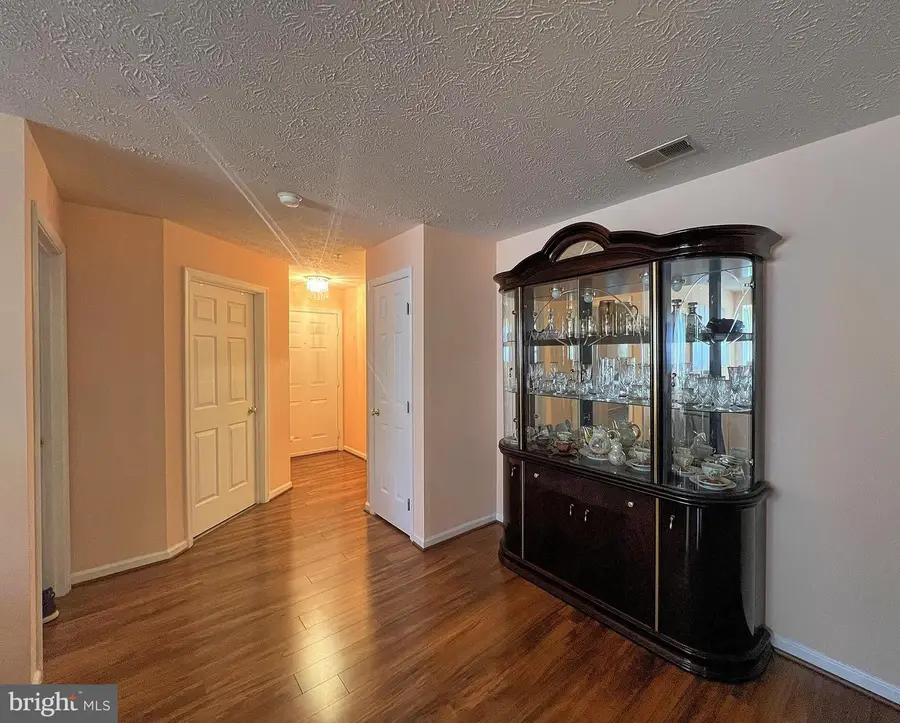 7903 Valley Manor Rd #204, Owings Mills, MD 21117 - Image #3