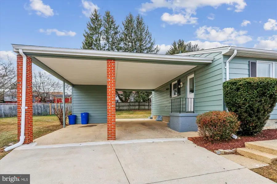 7 Cedar Bluff Ct, Baltimore, MD 21228 - #2