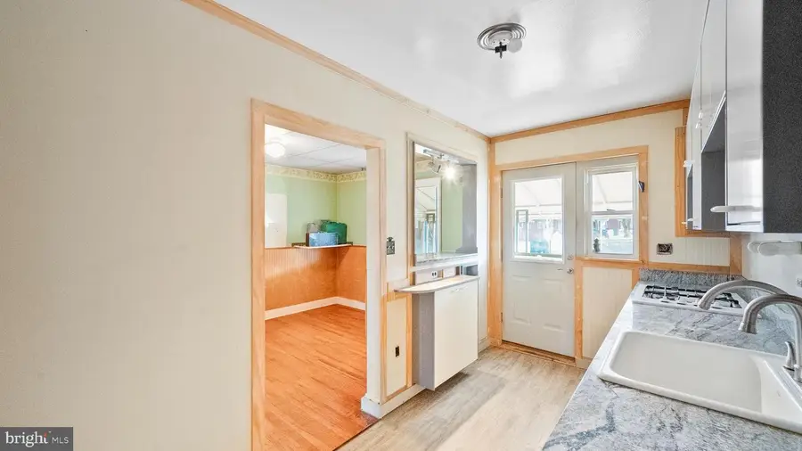 3427 Point Rd, Baltimore, MD 21222 - Image #2