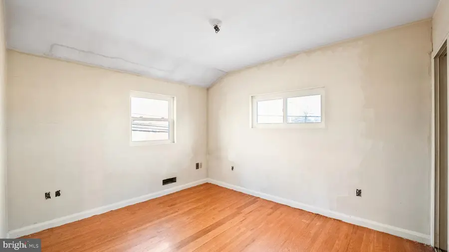 3427 Point Rd, Baltimore, MD 21222 - Image #3