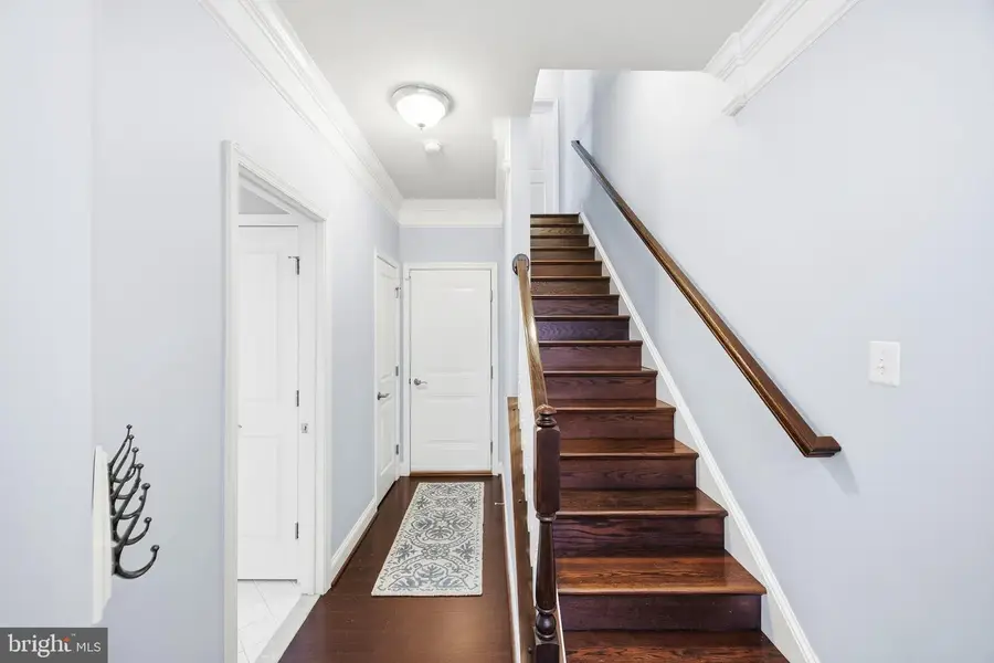 31 Meridian Ln, Towson, MD 21286 - Image #2