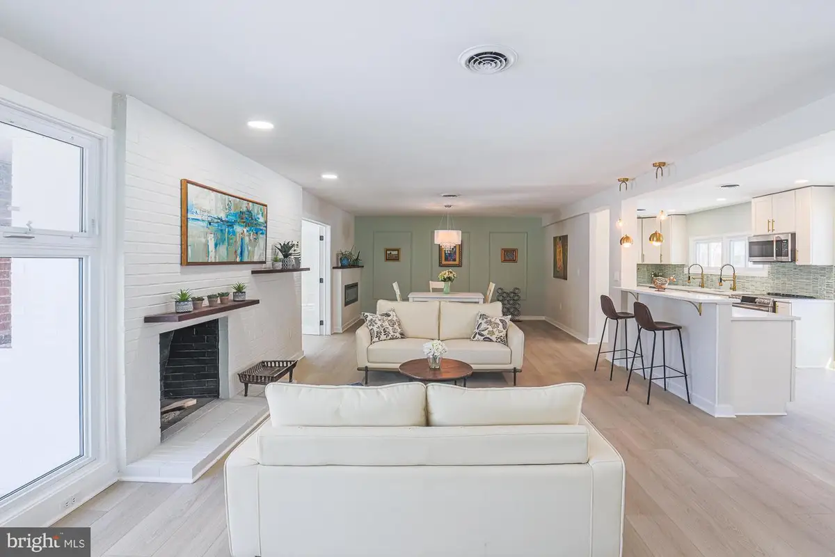 7900 Ivy Ln, Baltimore, MD 21208 - #1