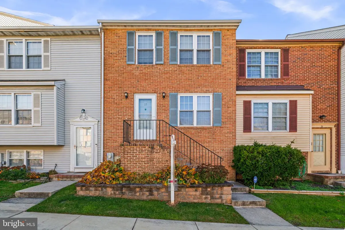 19 Piedmont Ct, Baltimore, MD 21227 - #1