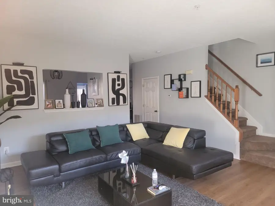 37 Gunfalls Garth, Baltimore, MD 21236 - Image #3