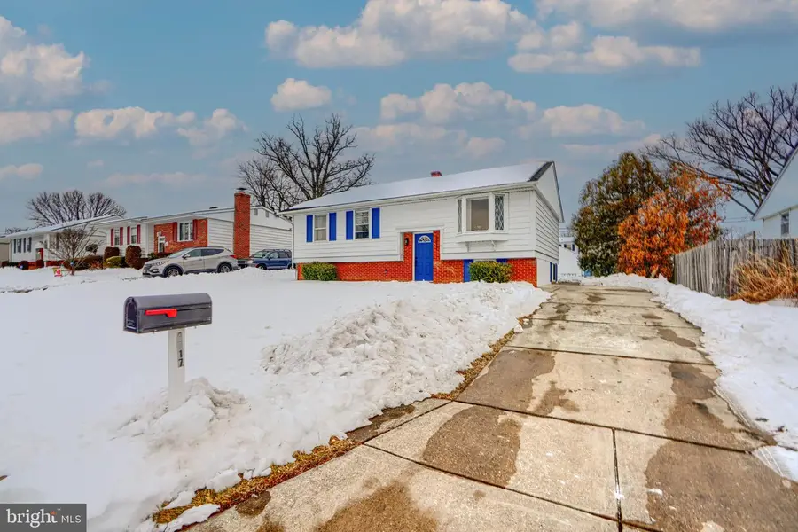 9517 Holiday Manor Rd, Baltimore, MD 21236 - #2