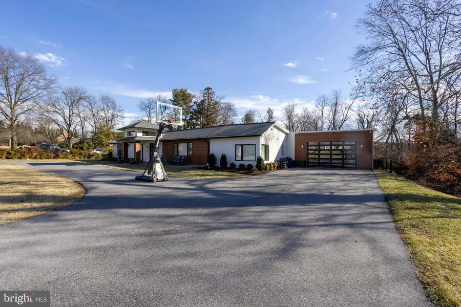 3525 Barton Oaks Rd, Pikesville, MD 21208 - #2