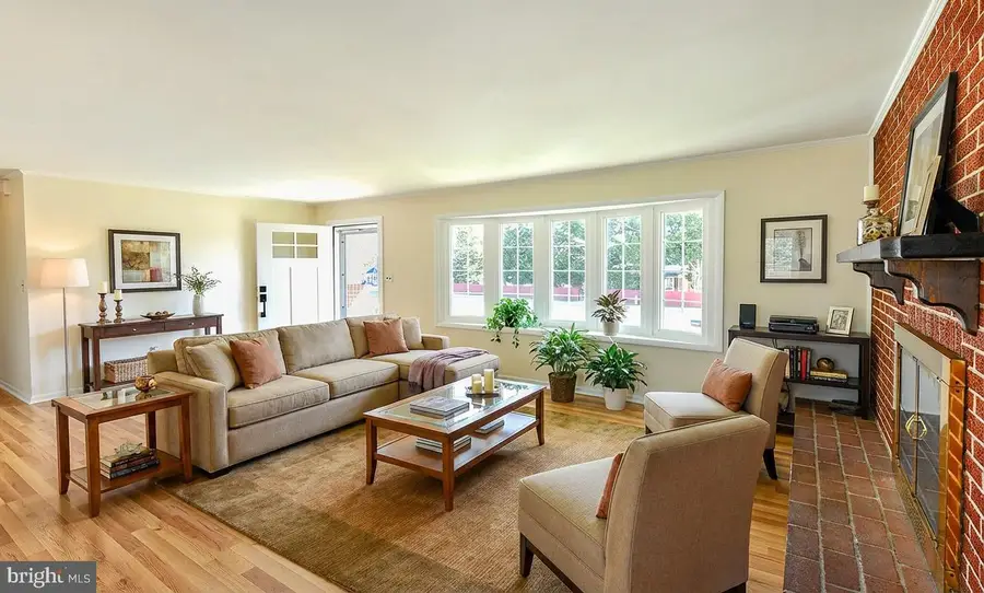 3702 E Joppa Rd, Nottingham, MD 21236 - #2