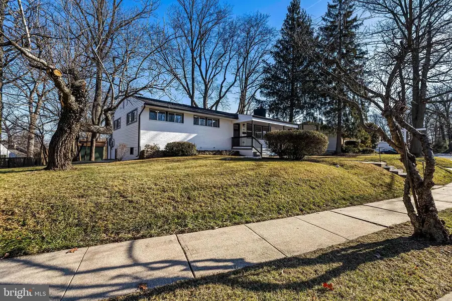 1811 Vista Ln, Lutherville Timonium, MD 21093 - Image #2