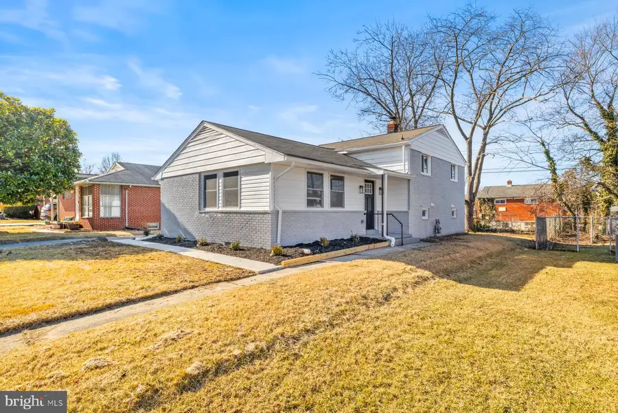 3426 Dayta Dr, Baltimore, MD 21207 - #2