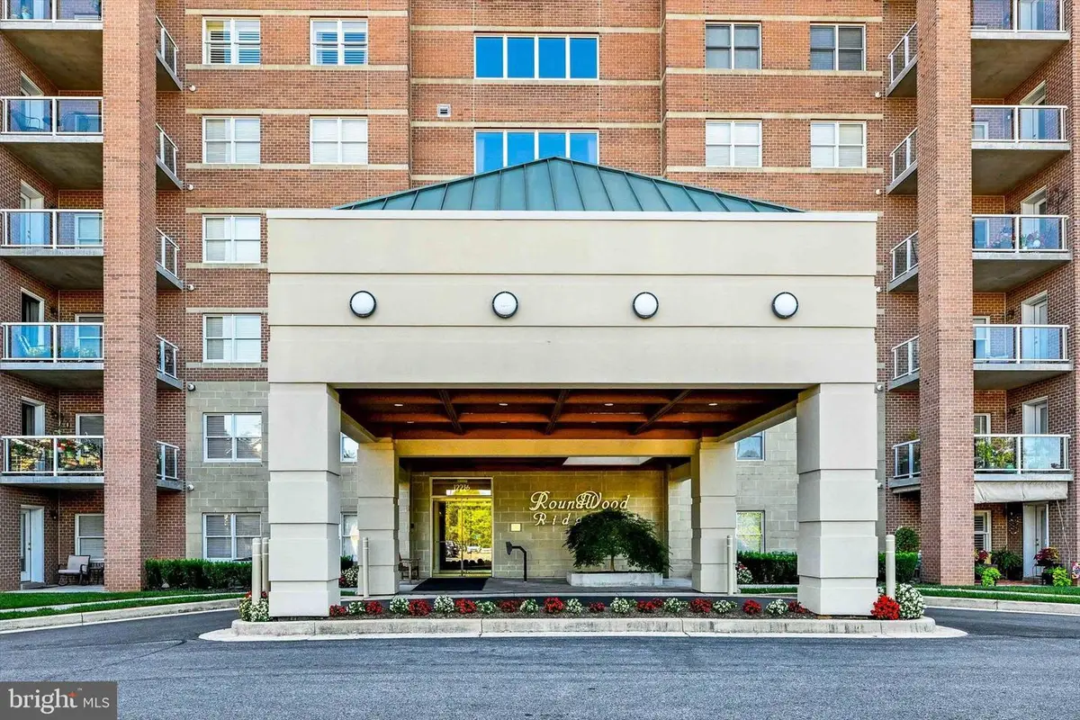 12236 Roundwood Rd #104, Lutherville Timonium, MD 21093 - Image #1