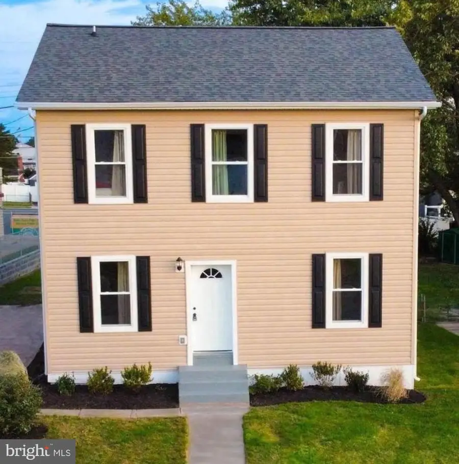 214 Oakwood Rd, Dundalk, MD 21222 - Image #2