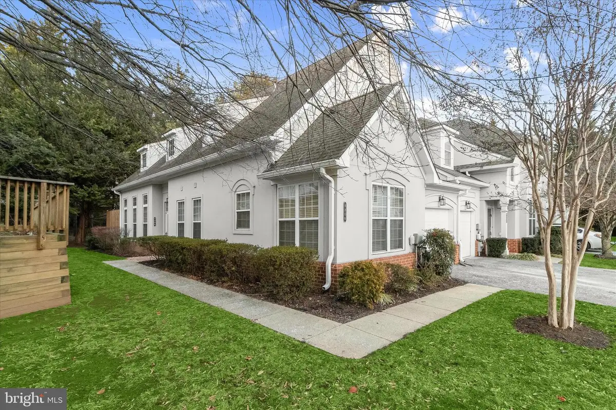 8806 Howard Forest Ln #8806, Pikesville, MD 21208 - #1