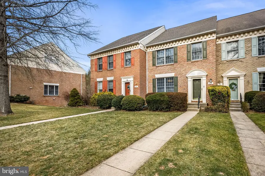29 Tenby Ct, Lutherville Timonium, MD 21093 - Image #2
