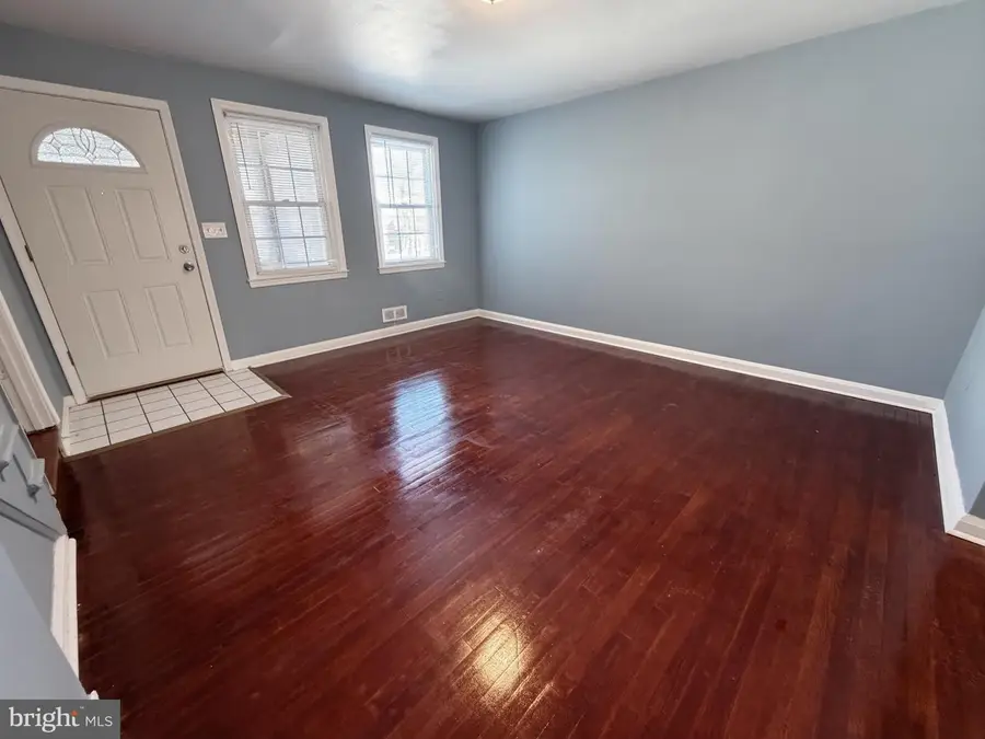 7307 Conley St, Baltimore, MD 21224 - Image #2