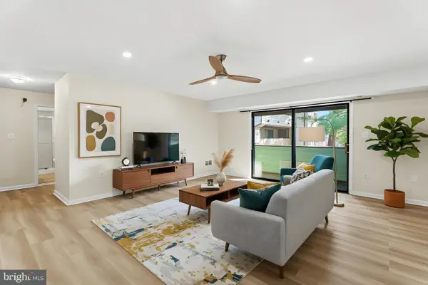 1809 Snow Meadow Ln #102, BALTIMORE, MD 21209