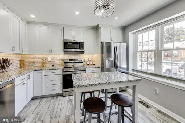 35 Wellspring Cir, OWINGS MILLS, MD 21117