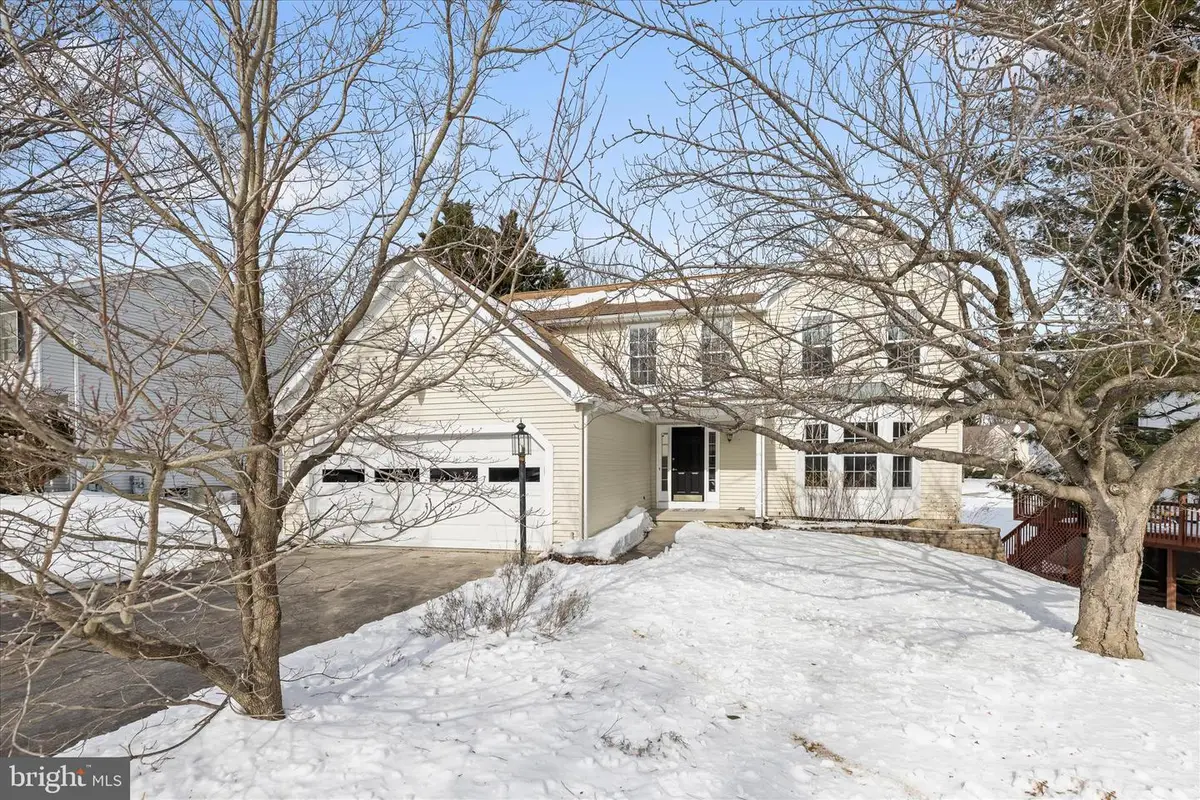 3 Thistel Dell Ct, Owings Mills, MD 21117 - #1