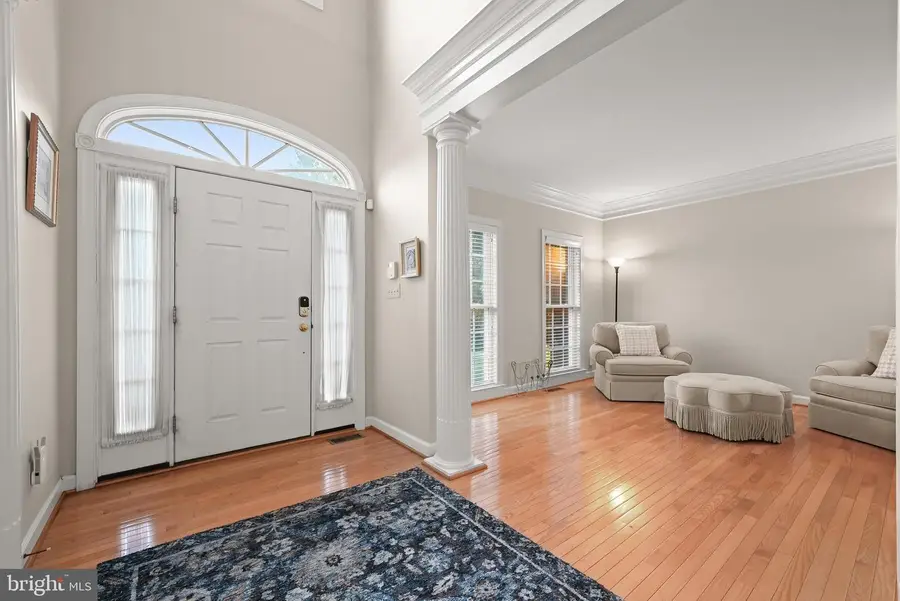 822 Queens Park Dr, Owings Mills, MD 21117 - #2