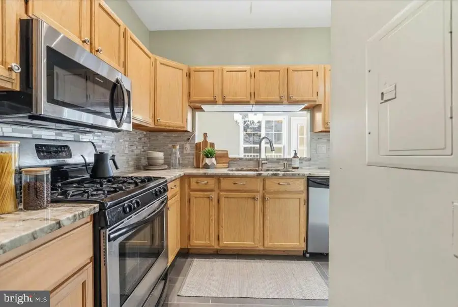 8802 Groffs Mill Dr #8802, Owings Mills, MD 21117 - #3