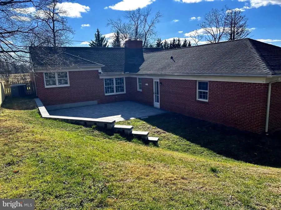 1000 Stevenson Ln, Towson, MD 21286 - Image #2