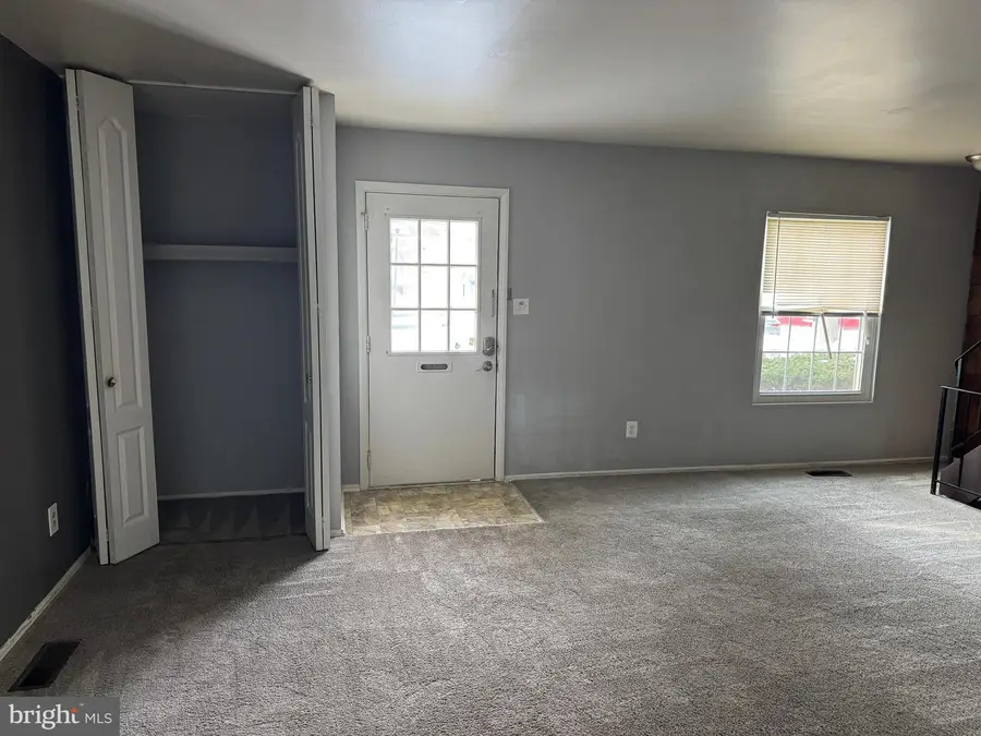 11 Woodenbridge Ct #a, Reisterstown, MD 21136 - Image #3