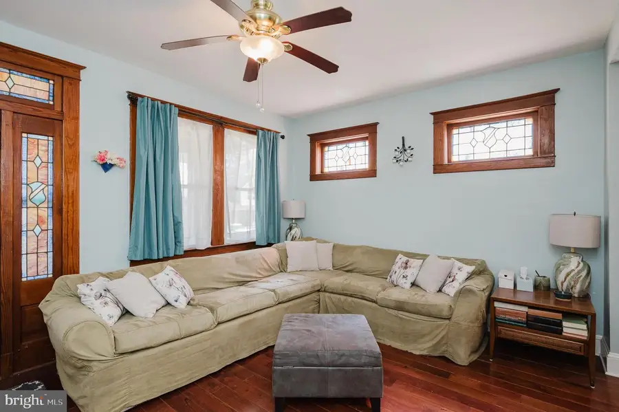 524 Elmwood Rd, Baltimore, MD 21206 - #3