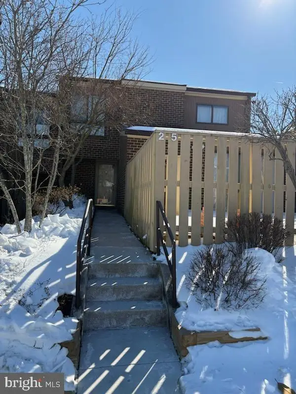 25 Tanner Ct #h, Baltimore, MD 21208 - Image #1