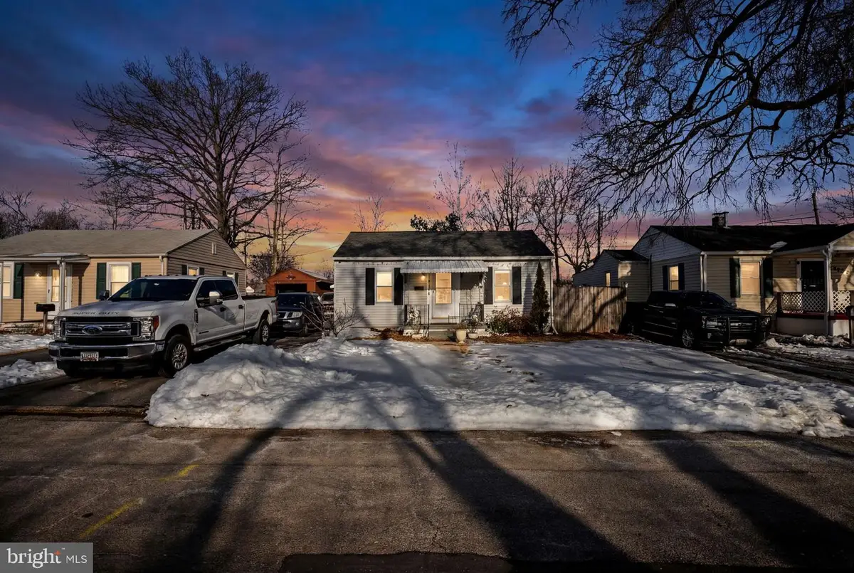 1812 Kitty Hawk Rd, Essex, MD 21221 - #1