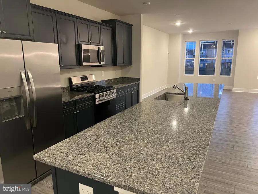 304 Sweetbay Rd, Essex, MD 21221 - #3